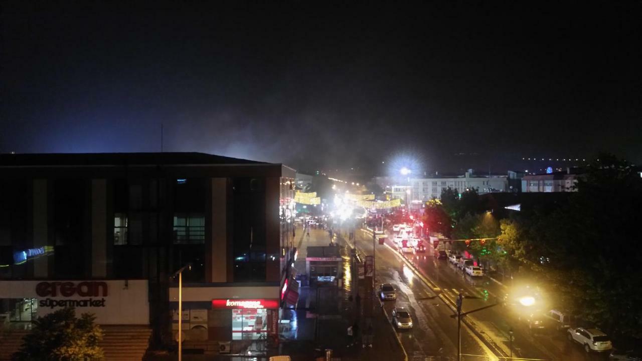 Eriza Hotel Erzincan Buitenkant foto